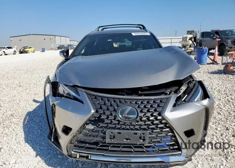 2019 Lexus Ux 200 из США, поврежденный, VIN JTHY3JBH5K2005543